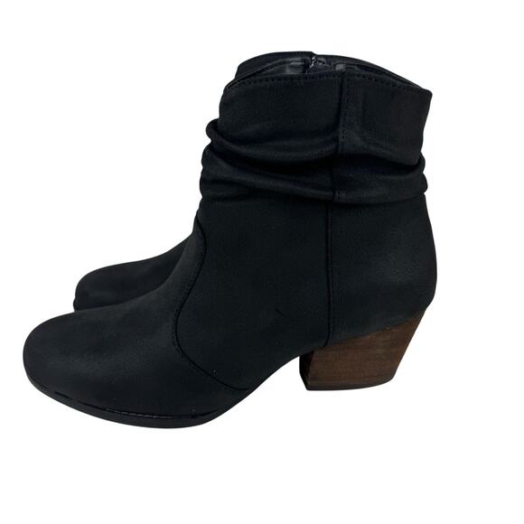 BELLA VITA HELENA SLOUCHY BLOCK HEEL ANKLE BOOTIES IN‎ BLACK NWOB SIZE 8.5M - Picture 1 of 11